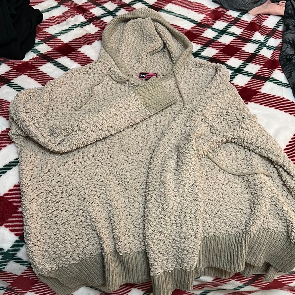 Popcorn sweater